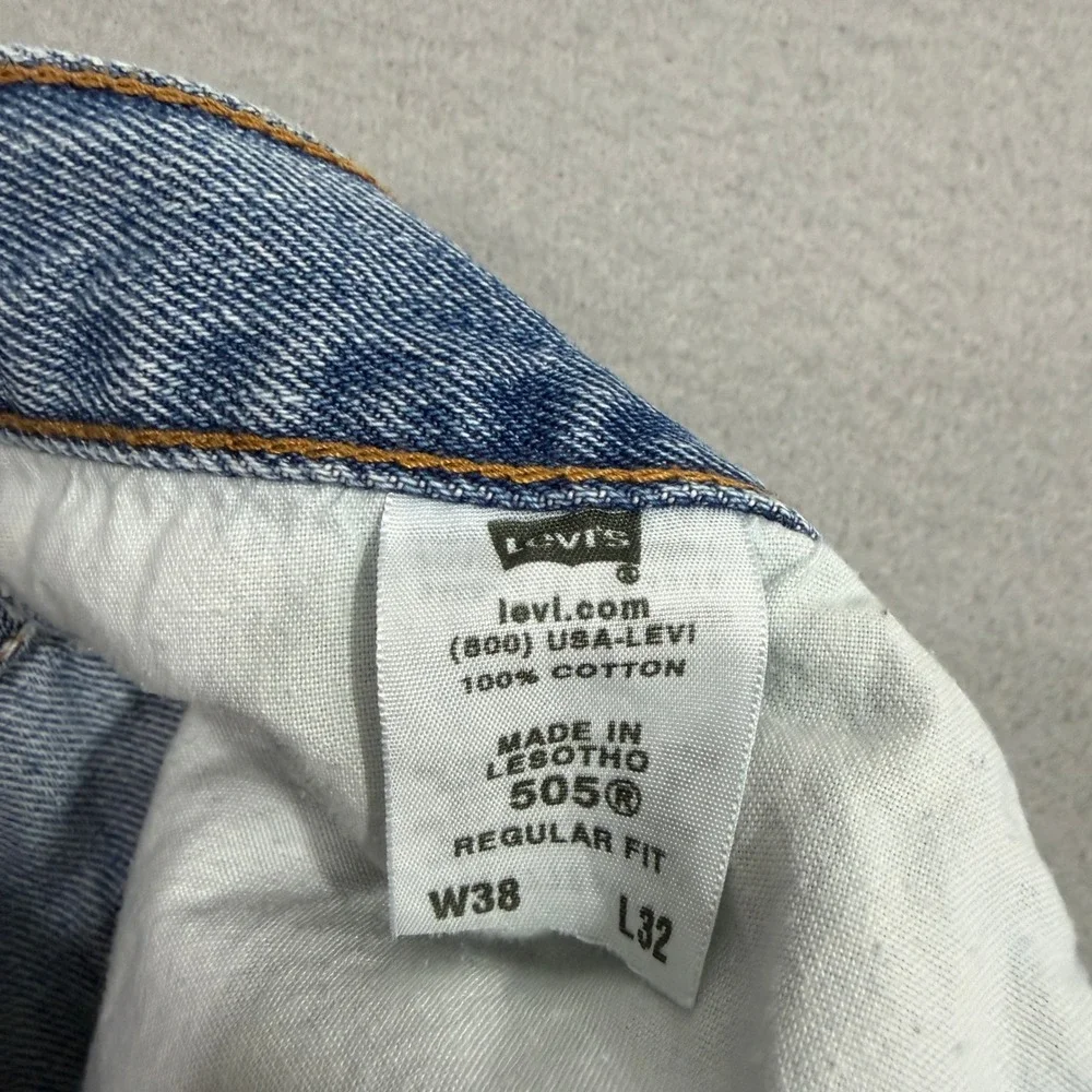 Vintage Levis 505 Regular Fit Jeans Men 38x32 (Fits 38x30) Blue y2k 2008 Western